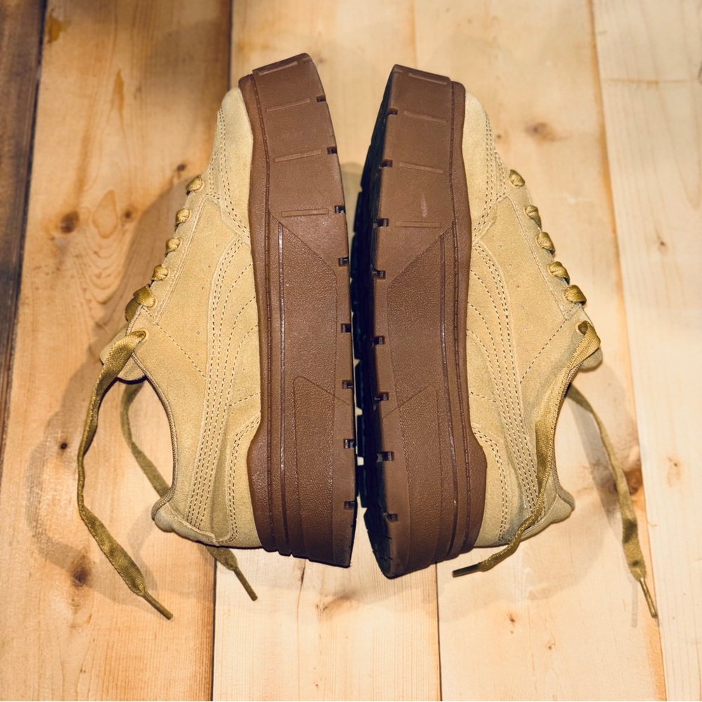 EUC Puma Mayze Stack Suede Platform Sneakers Sz 7.5 - Picture 10 of 17